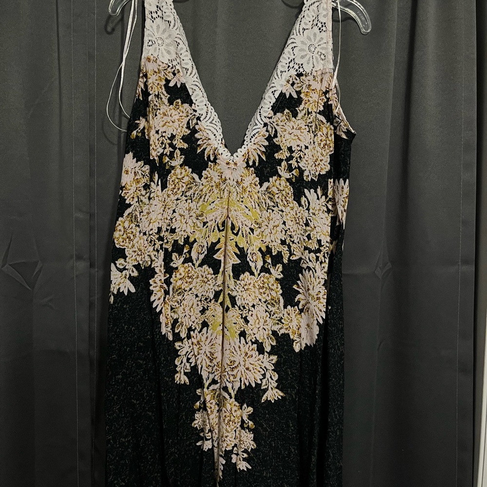 Free People Floral Lace V-Neck Dress